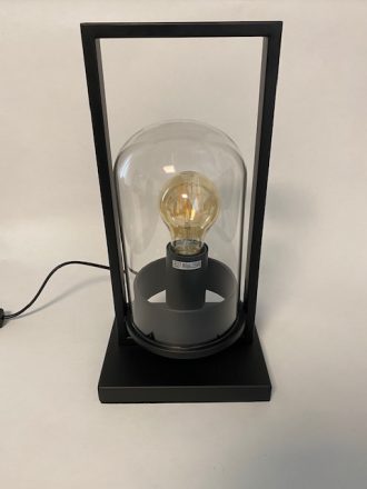 Vooraanzicht prachtige tafellamp stolp klein met LED Filament.