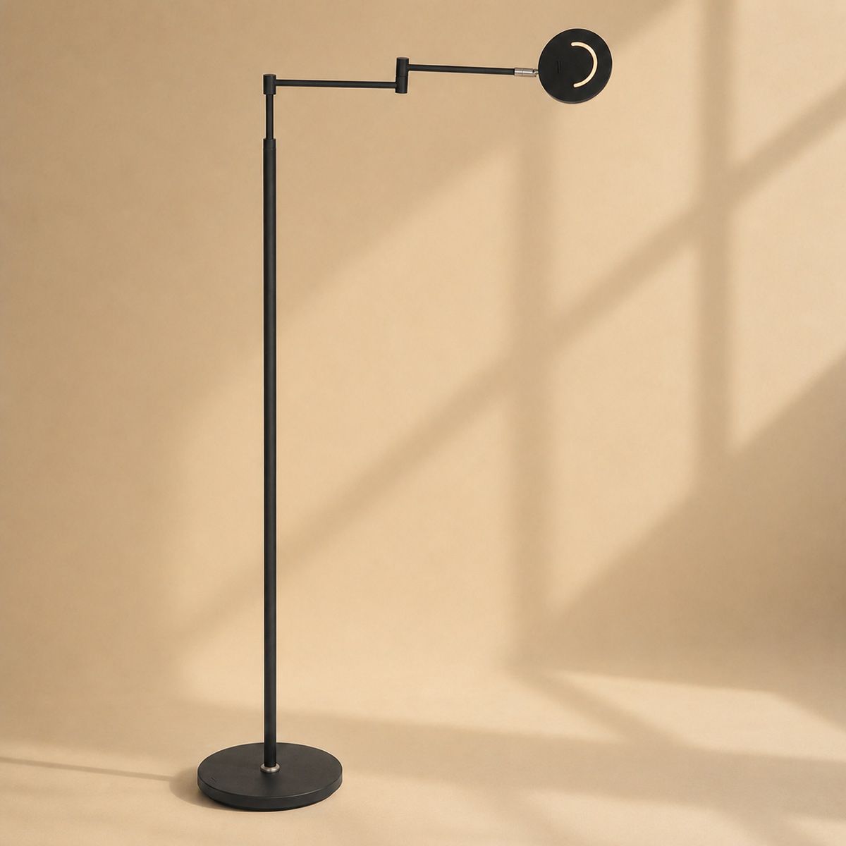 Vloerlamp Soleil 3515ZW – Zwarte draadloze LED leeslamp met accu en zwenkarm - Afbeelding 2
