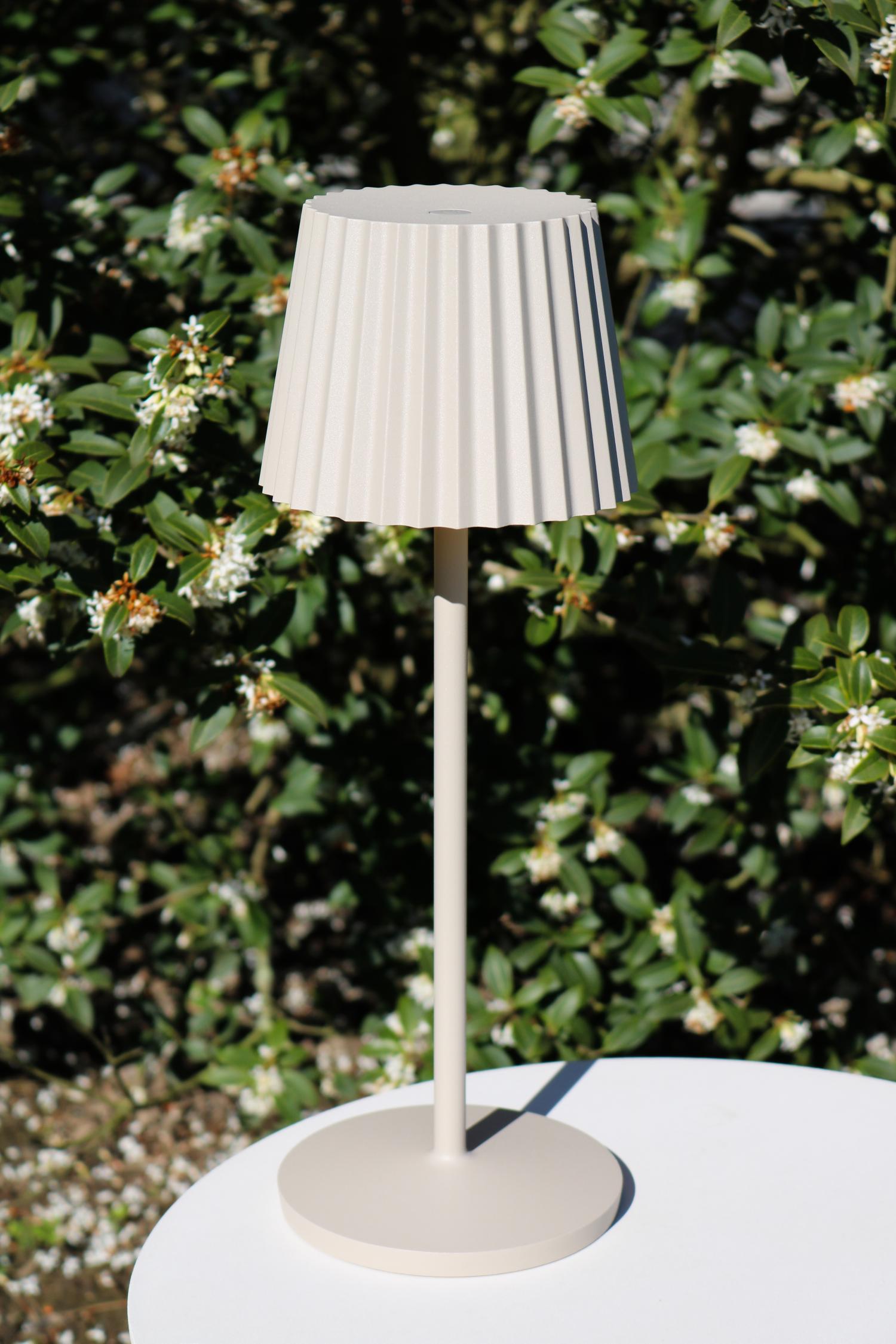 Lucide JUSTINE - Oplaadbare Tafellamp Binnen/Buiten - Accu/Batterij - LED Dimb. - 1x2W 2700K - IP54 - Met draadloos oplaadstation - Beige - Afbeelding 3