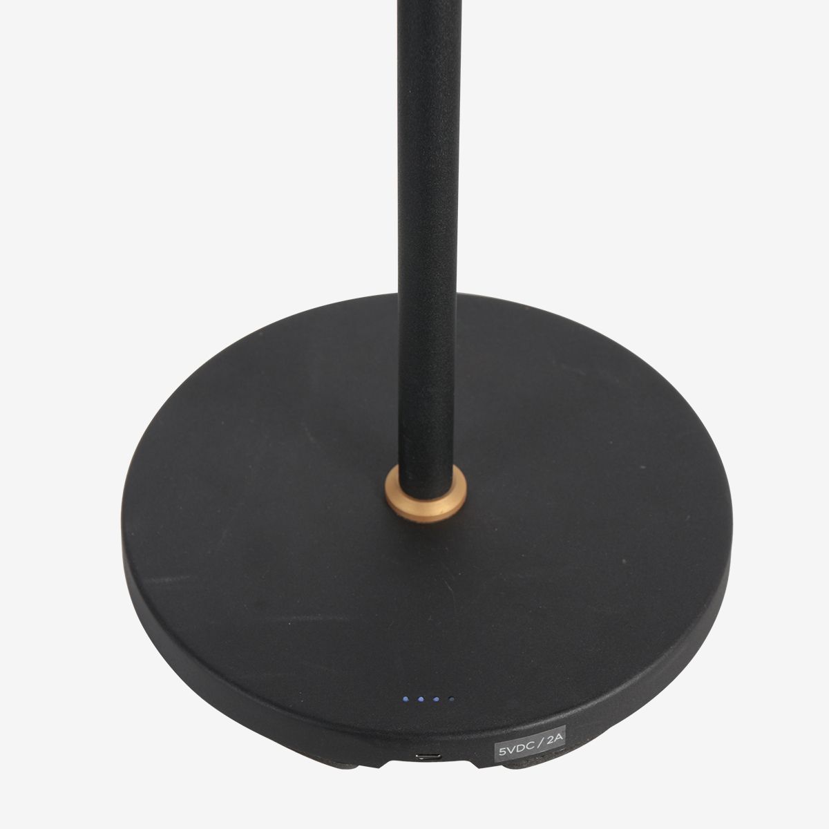 Zwarte vloerlamp Soleil 3515GO met goudkleurige details – Oplaadbare accu en zwenkarm - Afbeelding 6