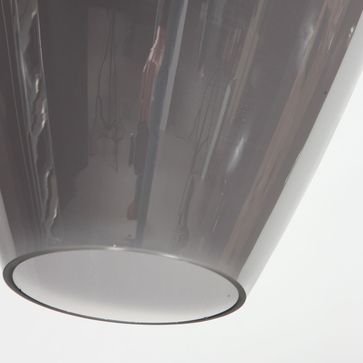 HaloSwap 4289ZW – Zwarte hanglamp met druppelvormig smoke glas van Ø22,5 cm - Afbeelding 9