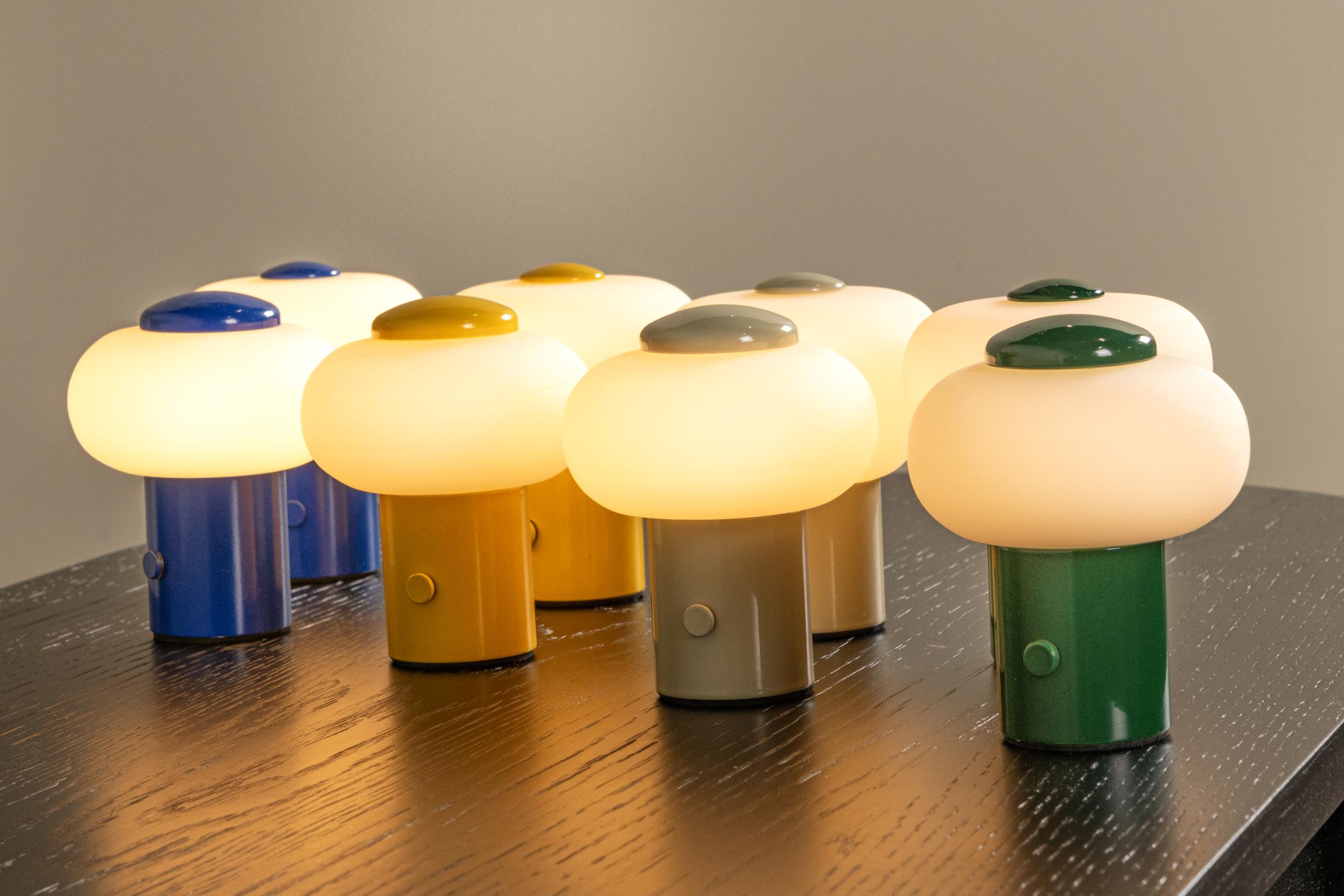Lucide GUSTAV - Oplaadbare Tafellamp - Accu/Batterij - Ø 8 cm - LED Dimb. - 1x0,8W 2700K - Blauw | Essential - Afbeelding 6