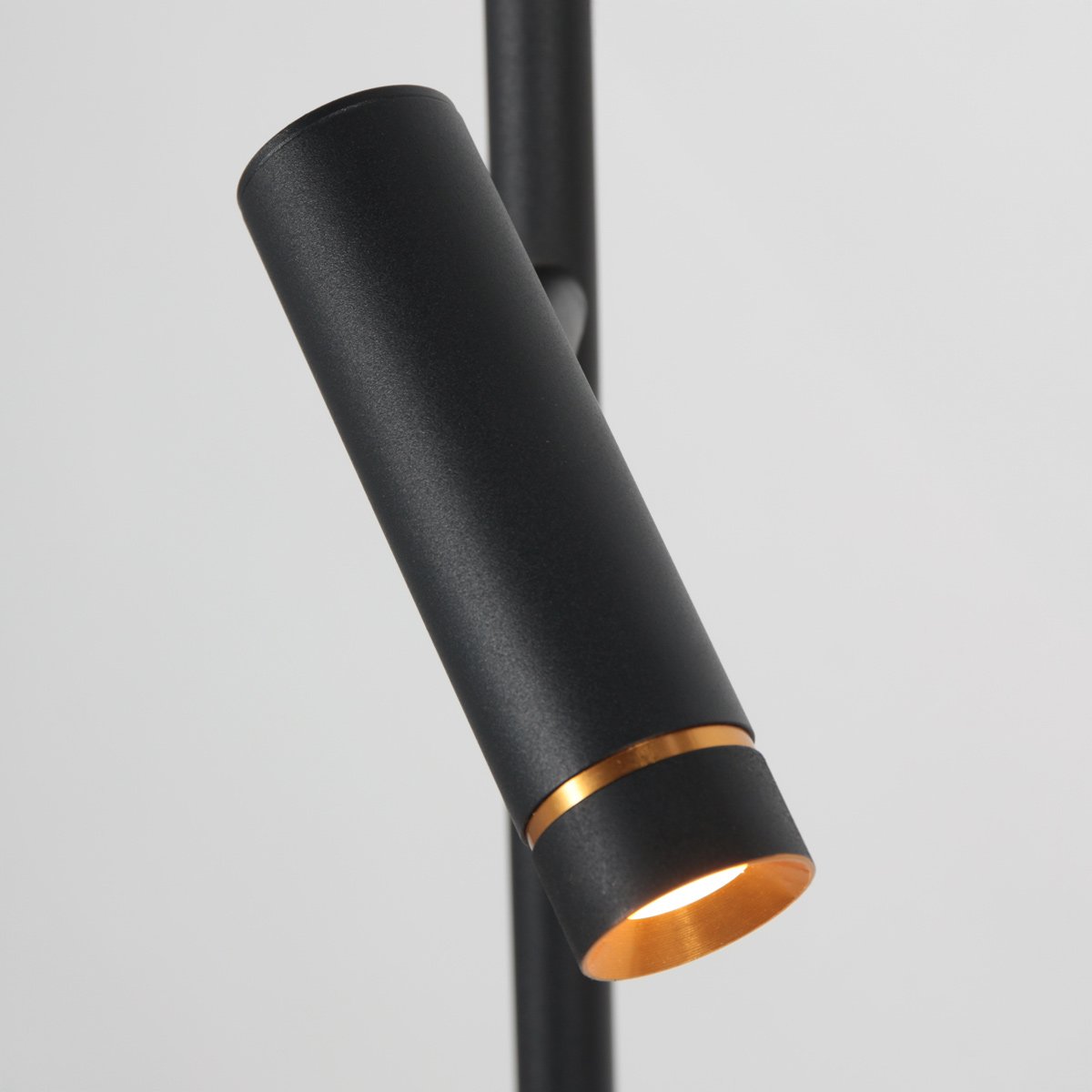 Vloerlamp Lumo 4608ZW – strakke tweelichts zwarte LED leeslamp - Afbeelding 5