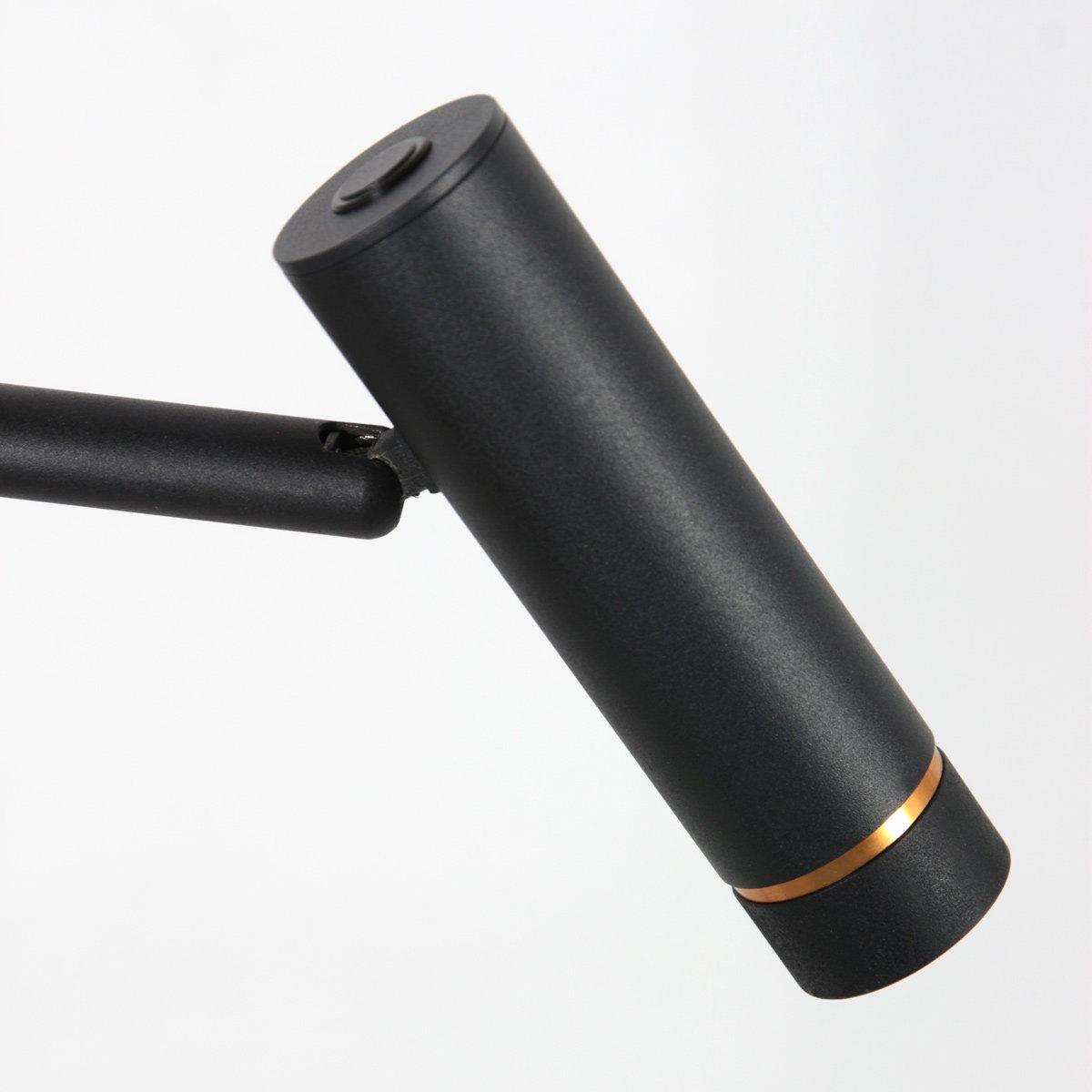 Vloerlamp Lumo 4608ZW – strakke tweelichts zwarte LED leeslamp - Afbeelding 12
